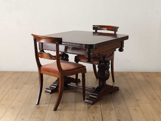 ドローリーフテーブル