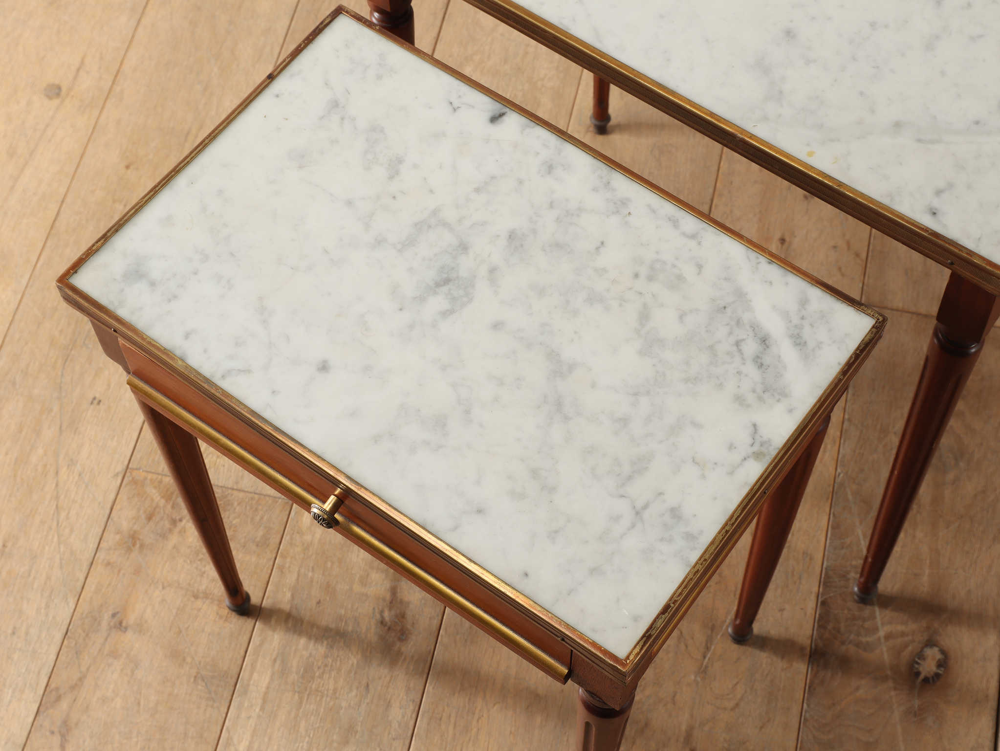 hata☆管367☆ロイズアンティークス☆マーブルトップ☆ネストテーブル hata☆管367☆ロイズアンティークス☆マーブルトップ☆ネストテーブル