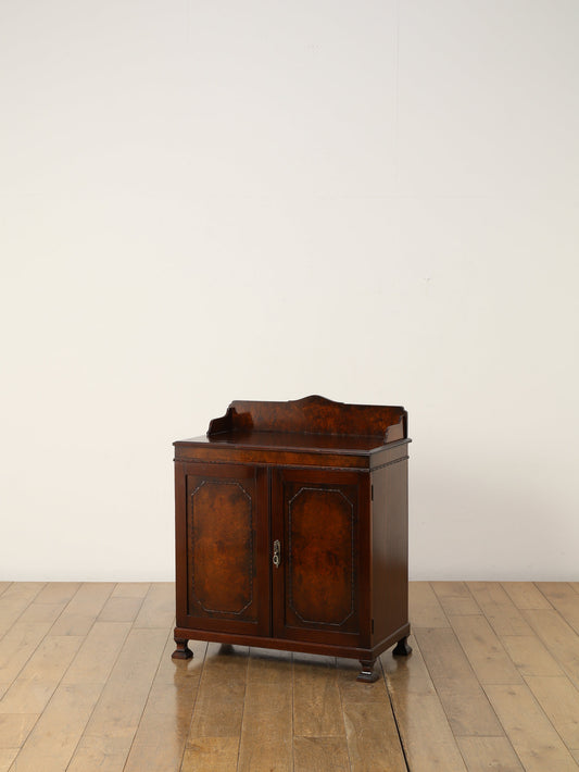 WARING & GILLOW カップボード