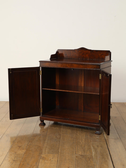 WARING & GILLOW カップボード