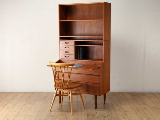 ブックシェルフ