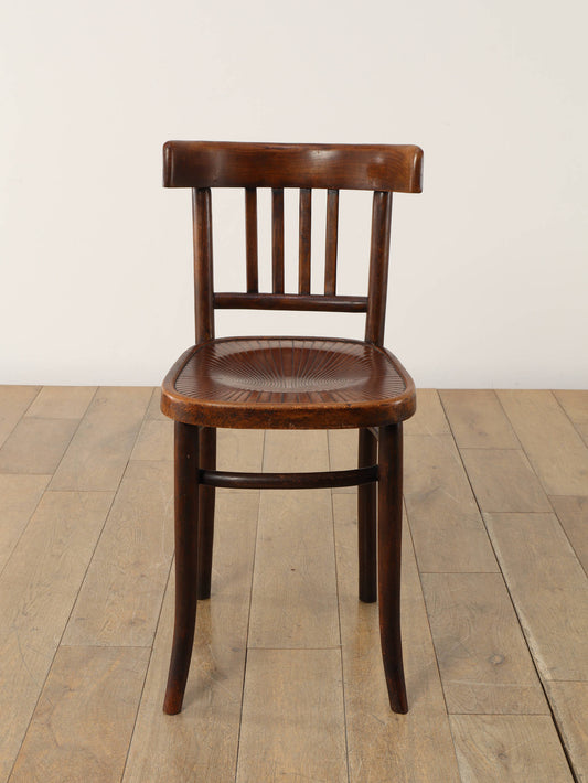 ベントウッドチェア カフェ