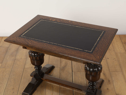 レザートップテーブル