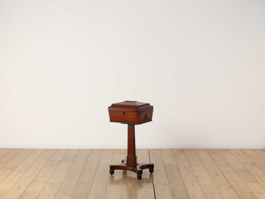 カトラリーキャビネット