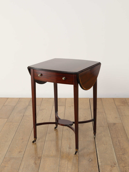 Lloyd's Antiques 公式オンラインショップ[オケージョンテーブル