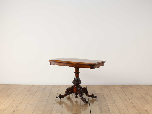 ヴィクトリアンカードテーブル