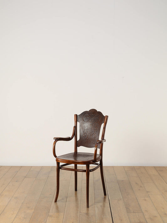 THONET ベントウッドアームチェア