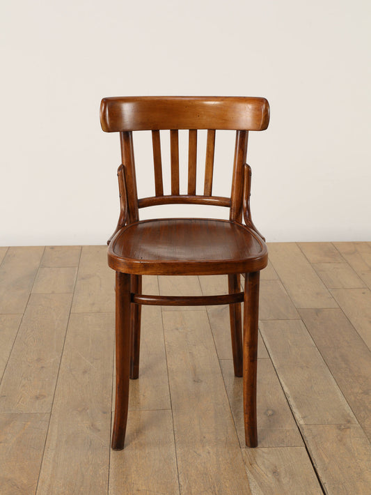 ベントウッドチェア　カフェ