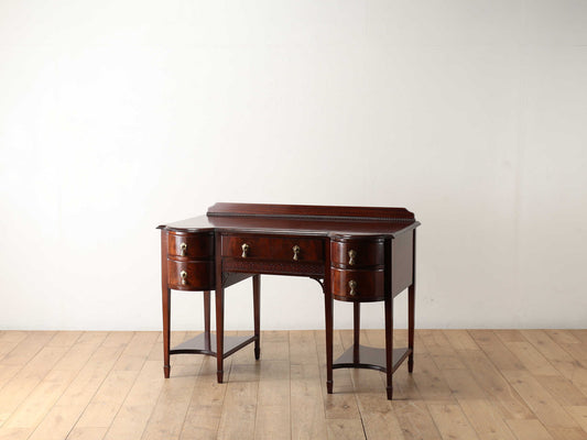 PERKINS NEALE & STOCKWELLデスク