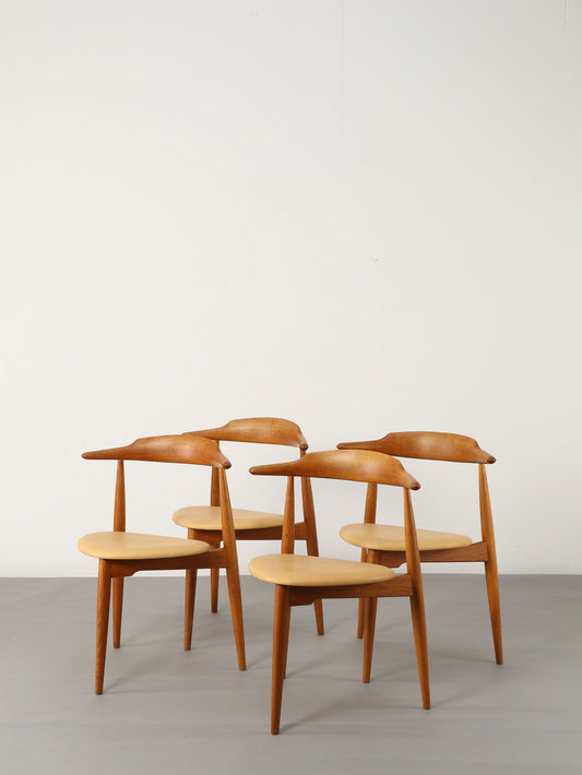 HANS J. WEGNER ハートチェア Model.FH4104
