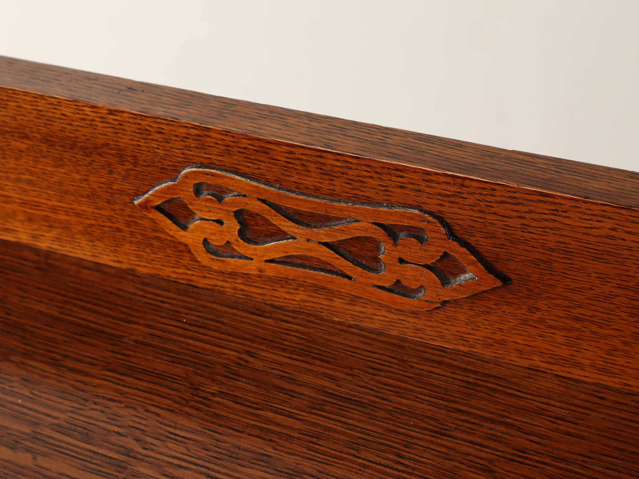 カップボード | ロイズ・アンティークス | ヨーロッパのアンティーク