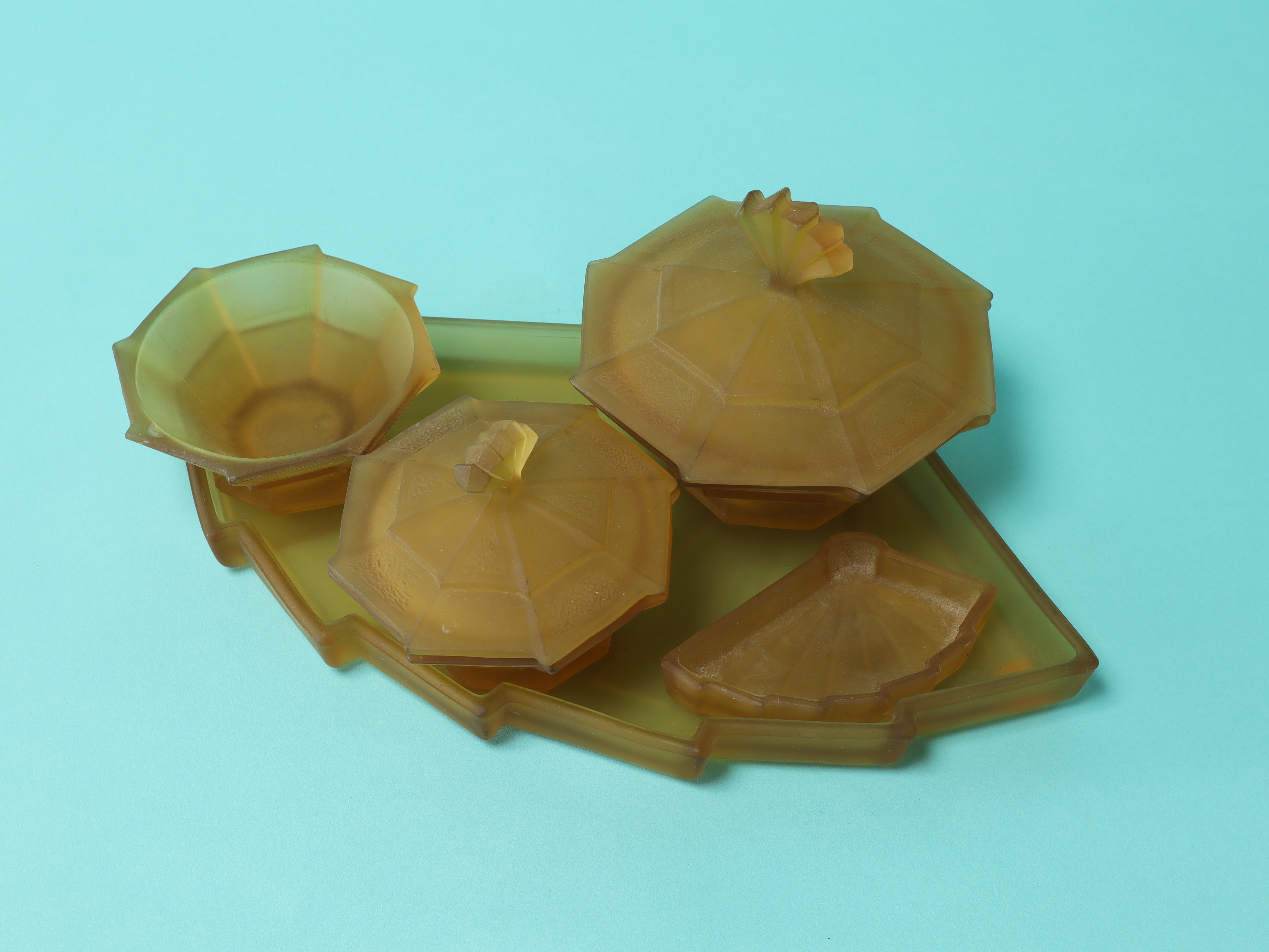 トリンケットセット オレンジ | ロイズ・アンティークス | ヨーロッパ