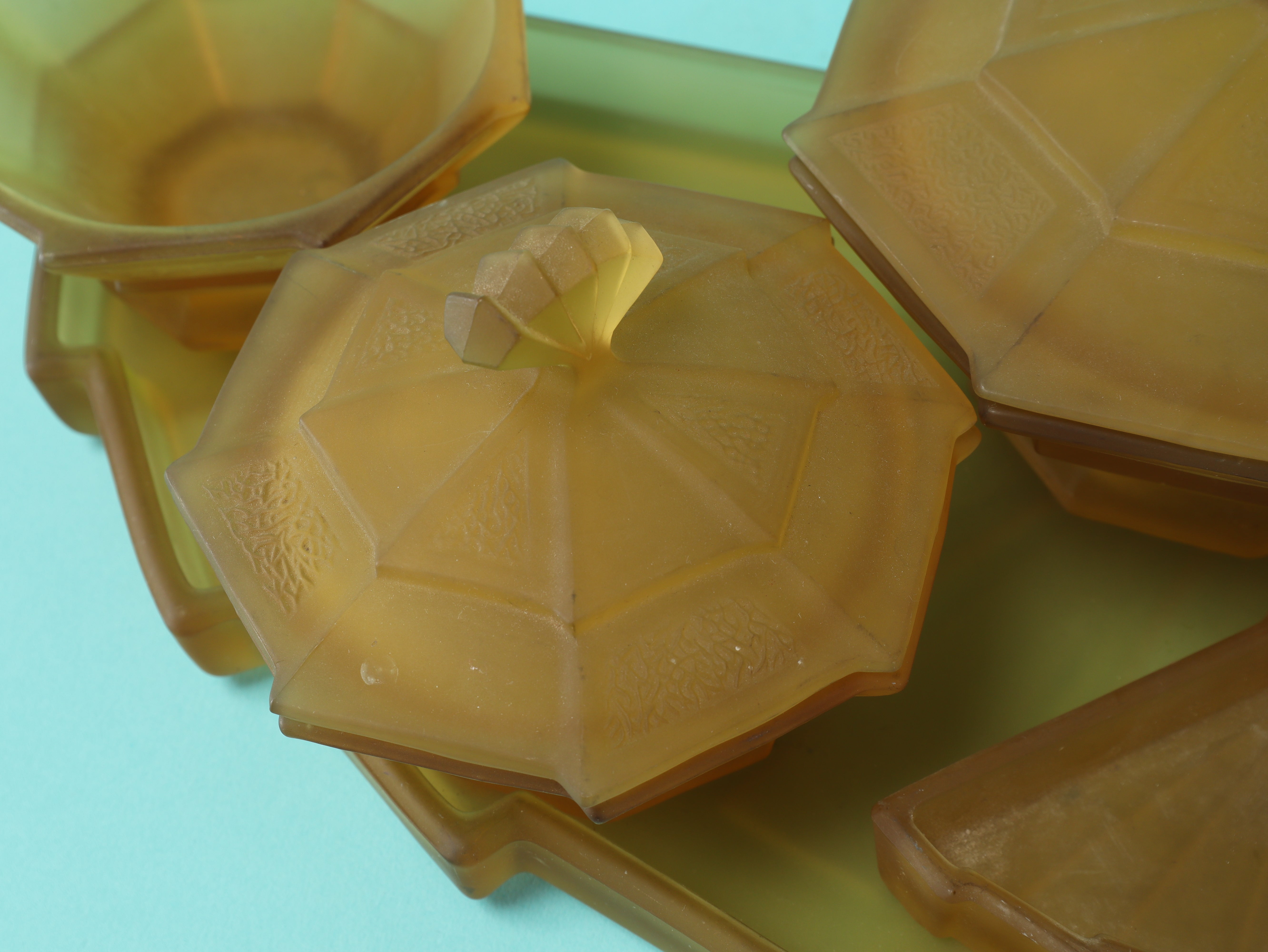 トリンケットセット オレンジ | ロイズ・アンティークス | ヨーロッパ