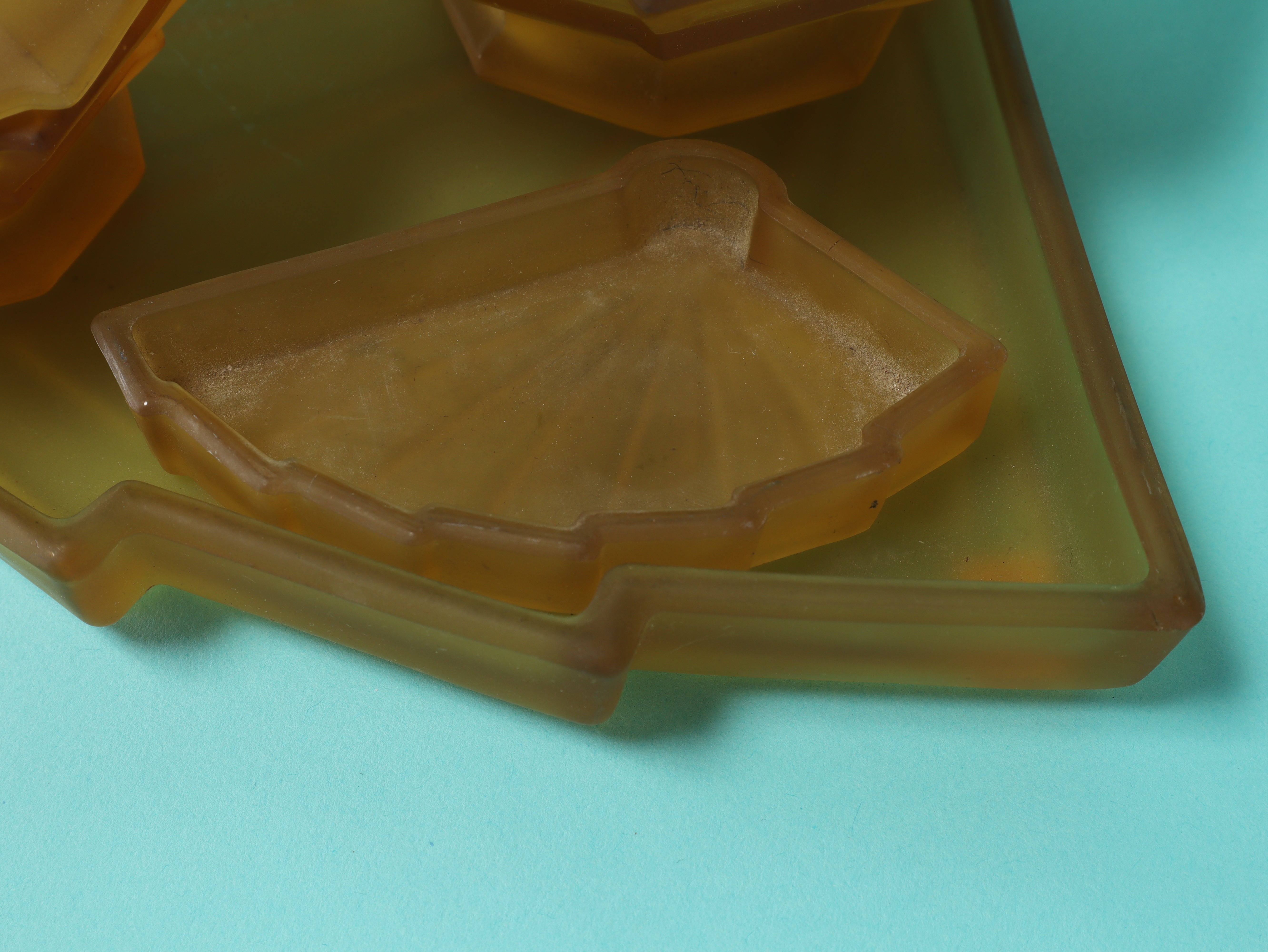 トリンケットセット オレンジ | ロイズ・アンティークス | ヨーロッパ