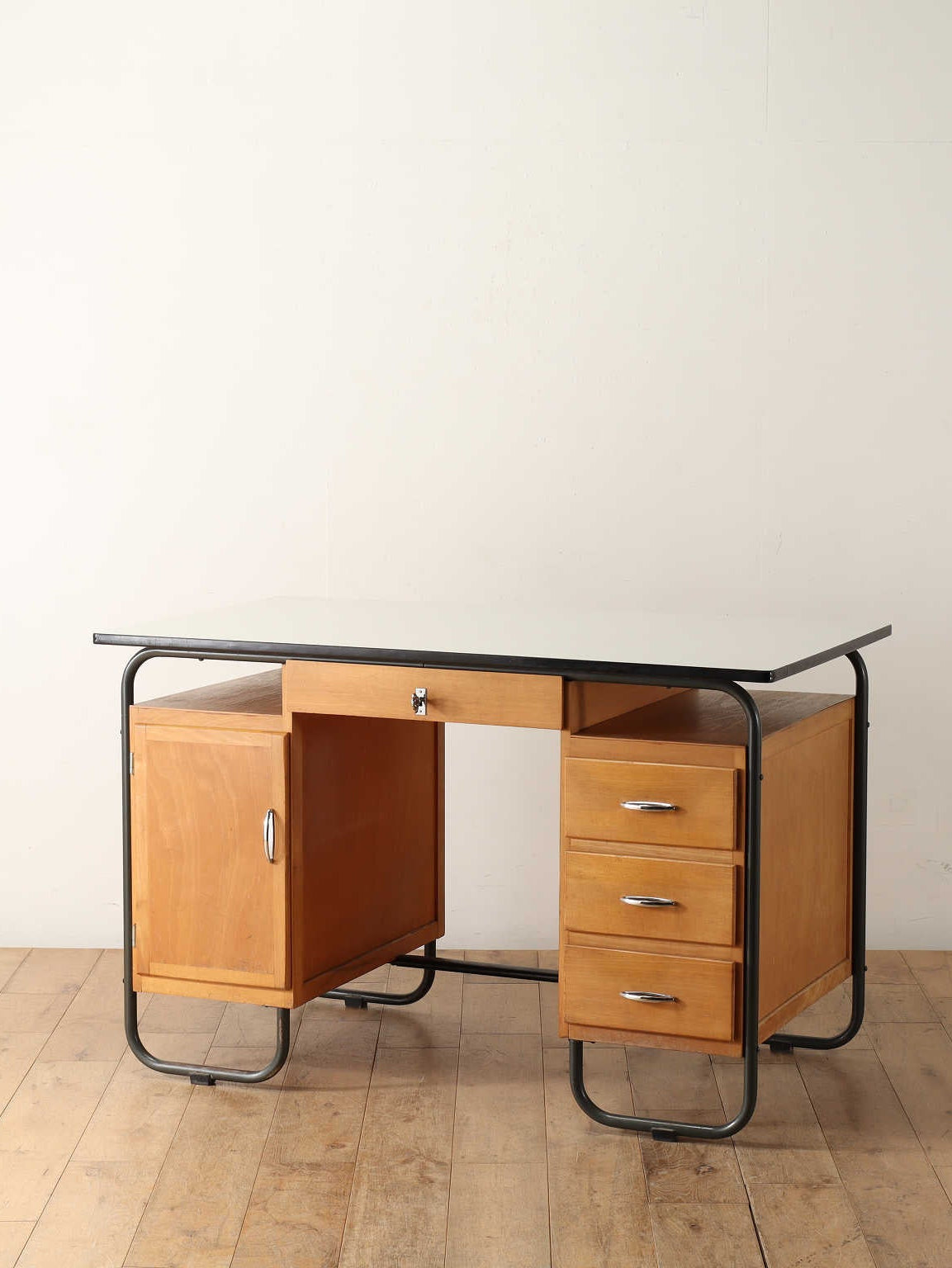 アンティーク家具