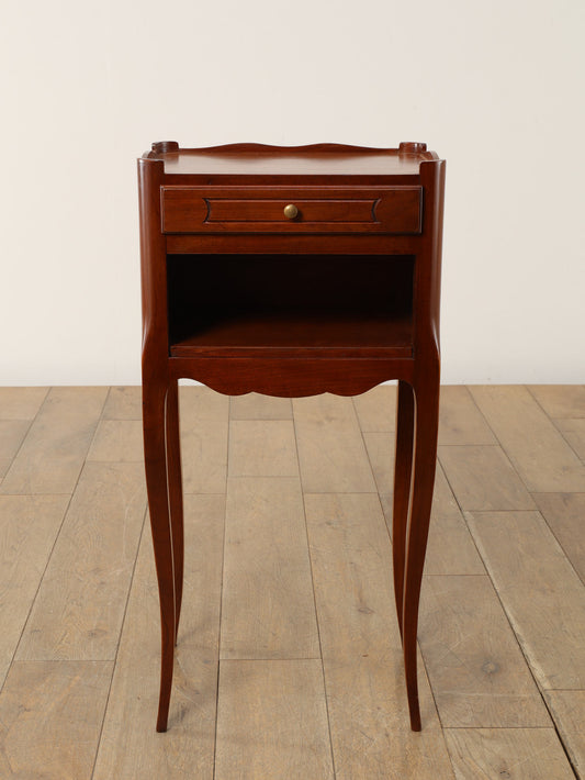フレンチベッドサイドテーブル