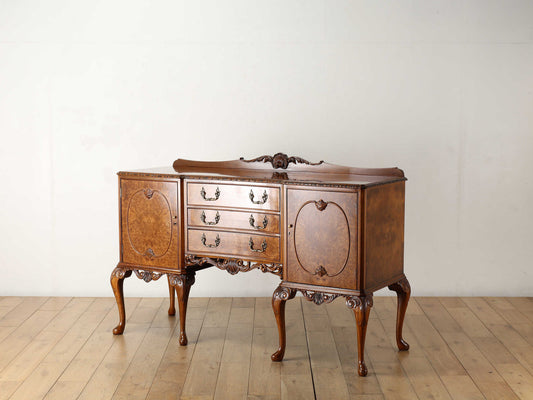 Q/Aサイドボード