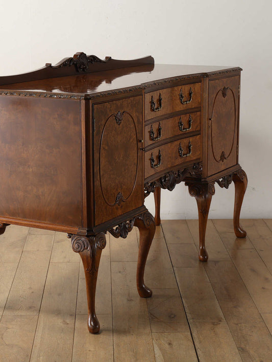 Q/Aサイドボード