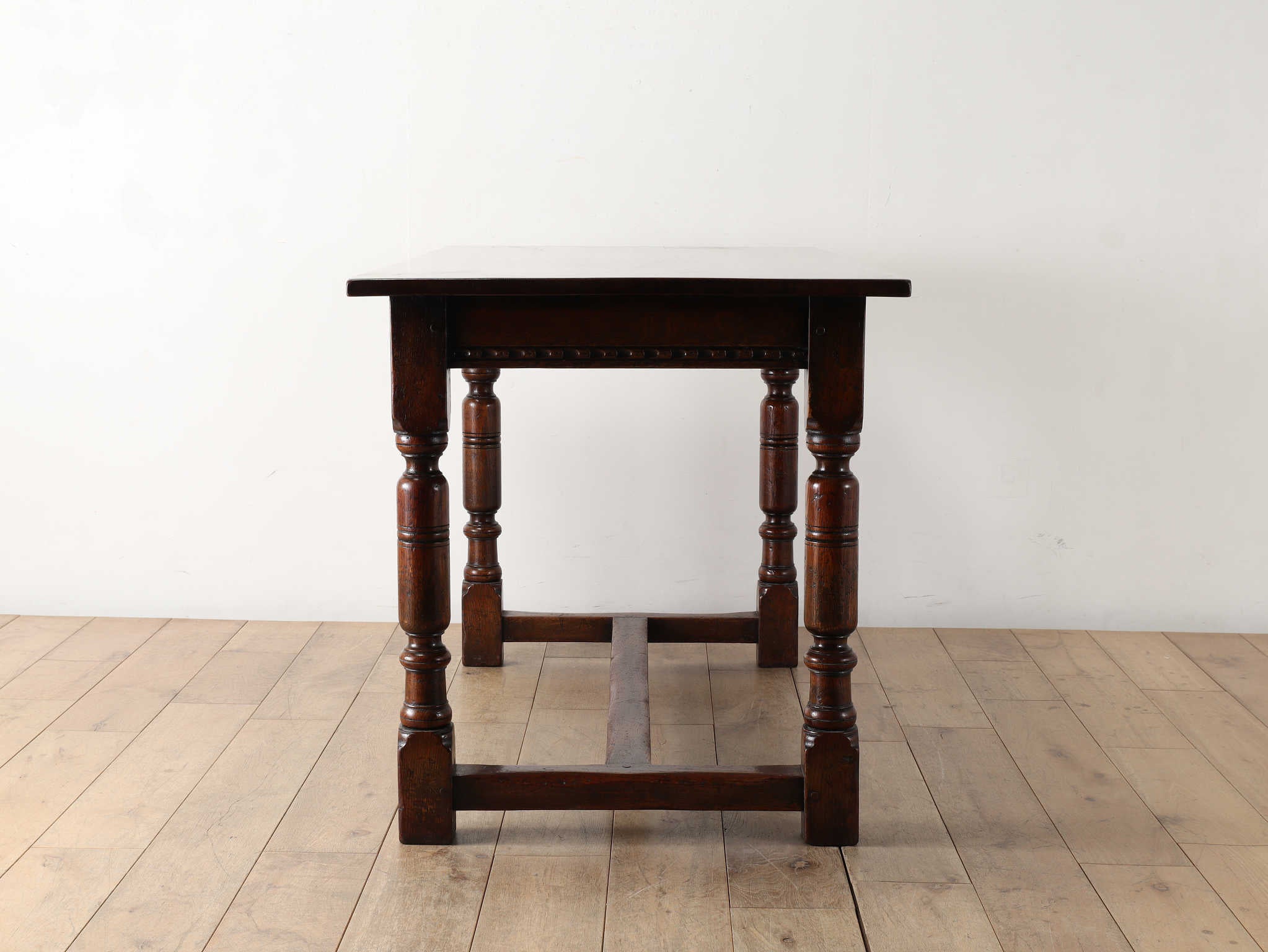 ロイズアンティーク、テーブル Lloyd's Antiques Real Antique Italian Glass Top Table
