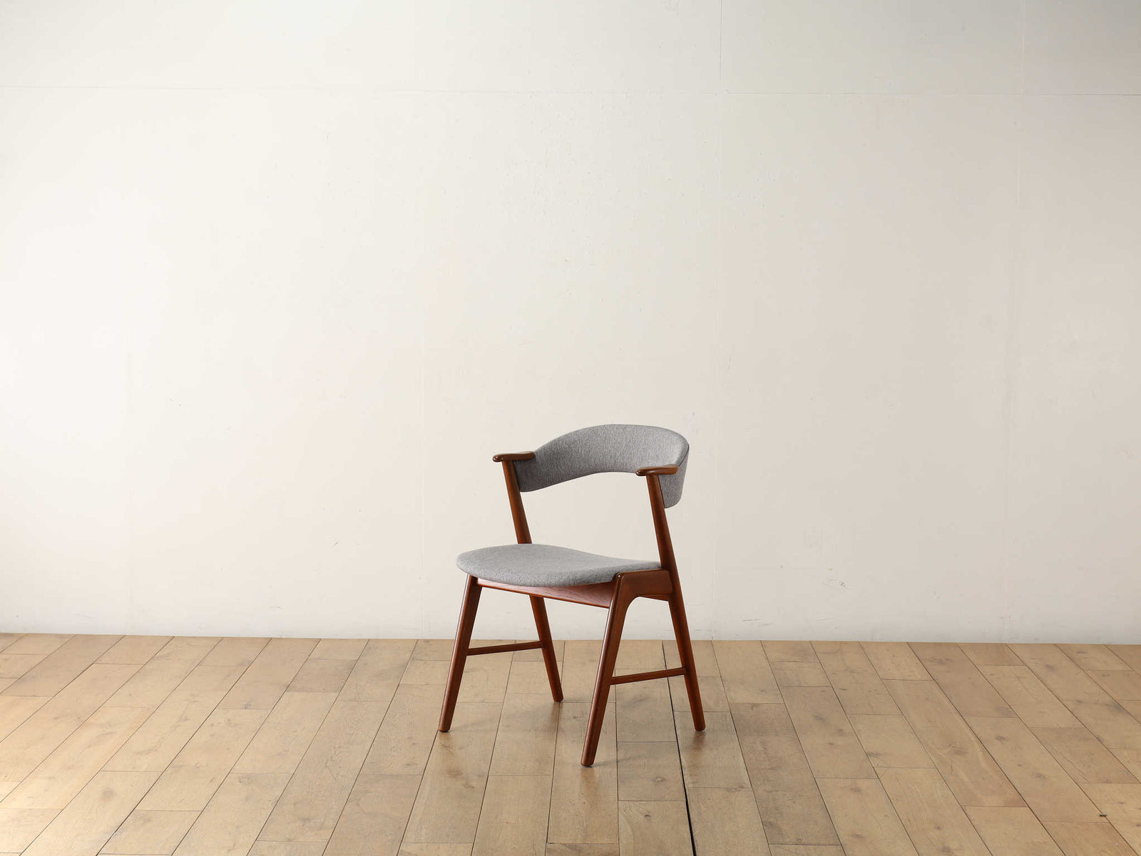アンティーク家具