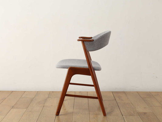 KAI KRISTIANSEN ネイルチェア Model.32