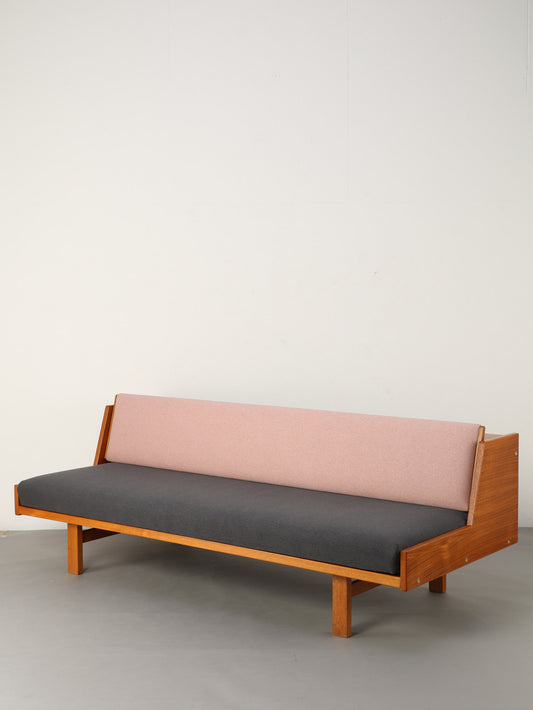 HANS J. WEGNER デイベッド Model.GE258