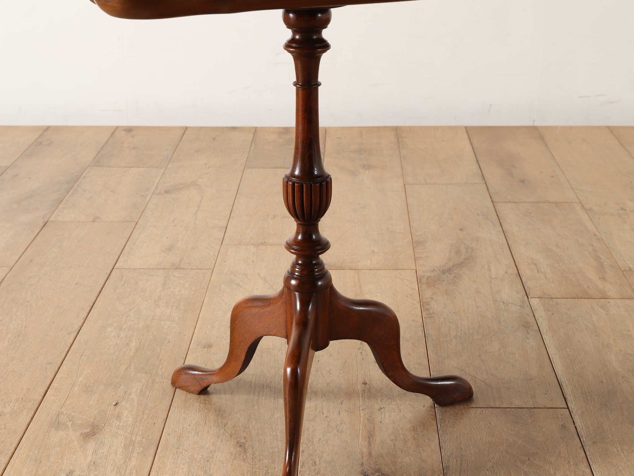 ワインテーブル | ロイズ・アンティークス | ヨーロッパのアンティーク