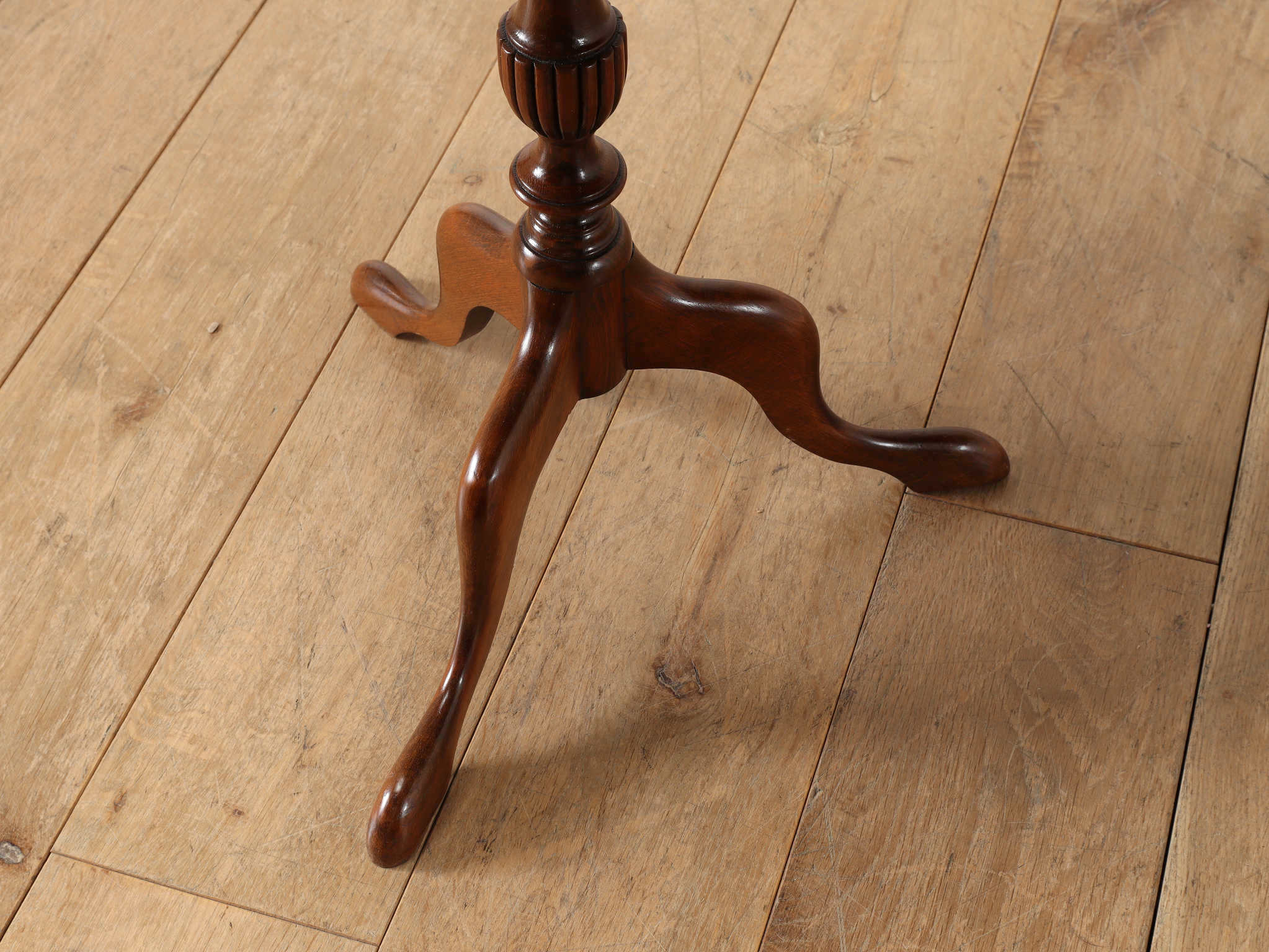 ワインテーブル | ロイズ・アンティークス | ヨーロッパのアンティーク