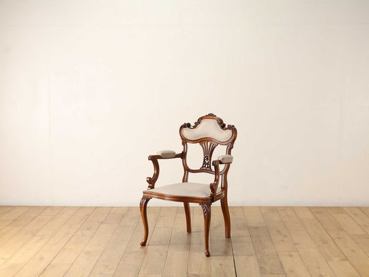 サロンアームチェア