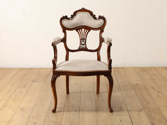 サロンアームチェア