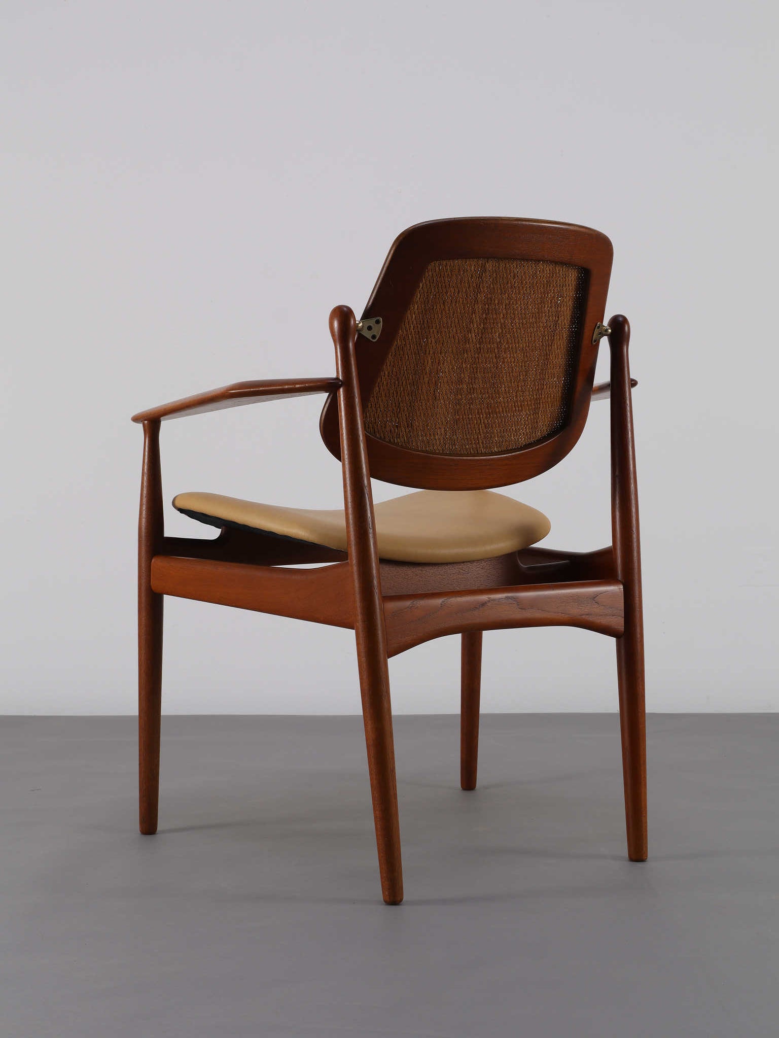 ARNE VODDER アームチェア Model. FD188 | ロイズ・アンティークス