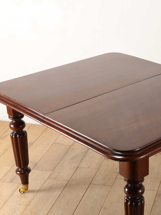 エクステンションテーブル