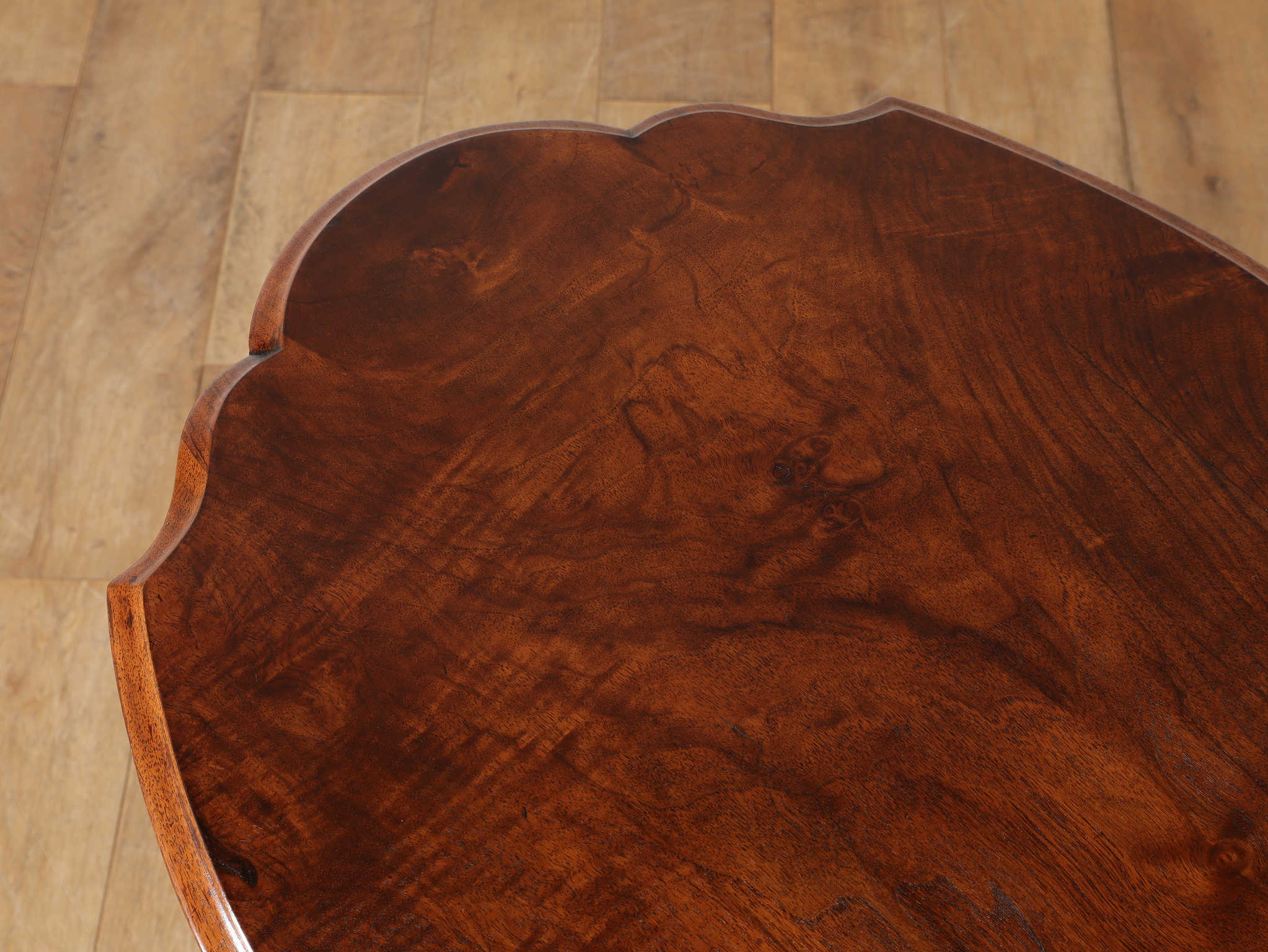 ワインテーブル | ロイズ・アンティークス | ヨーロッパのアンティーク