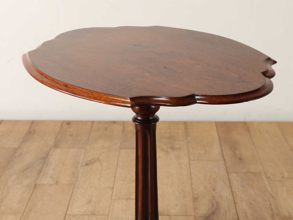 ワインテーブル | ロイズ・アンティークス | ヨーロッパのアンティーク