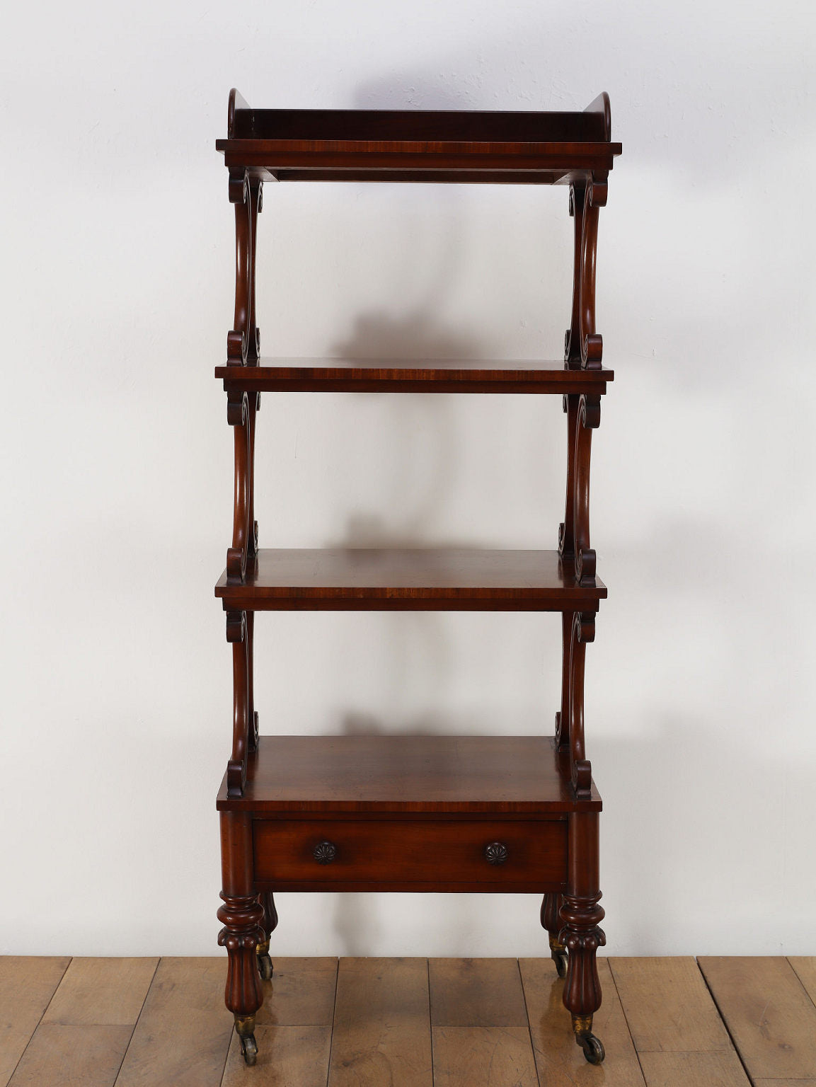 WARING & GILLOW ヴィクトリアンシェルフ | ロイズ・アンティークス