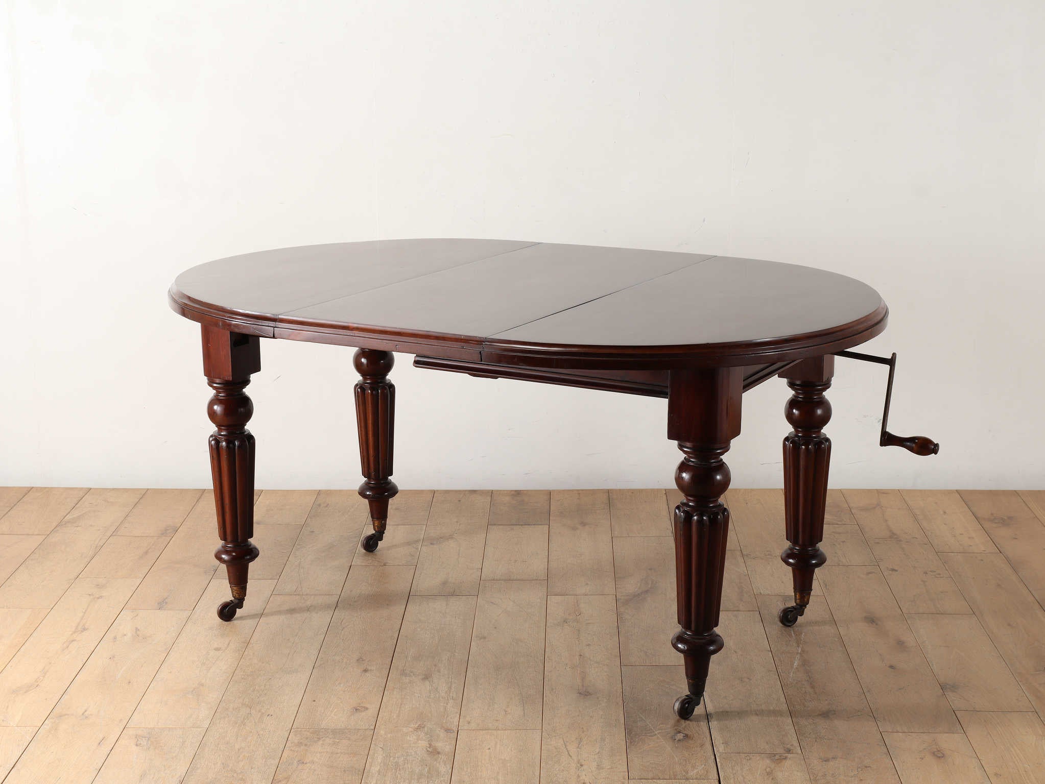 ヴィクトリアンエクステンションテーブル | ロイズ・アンティークス