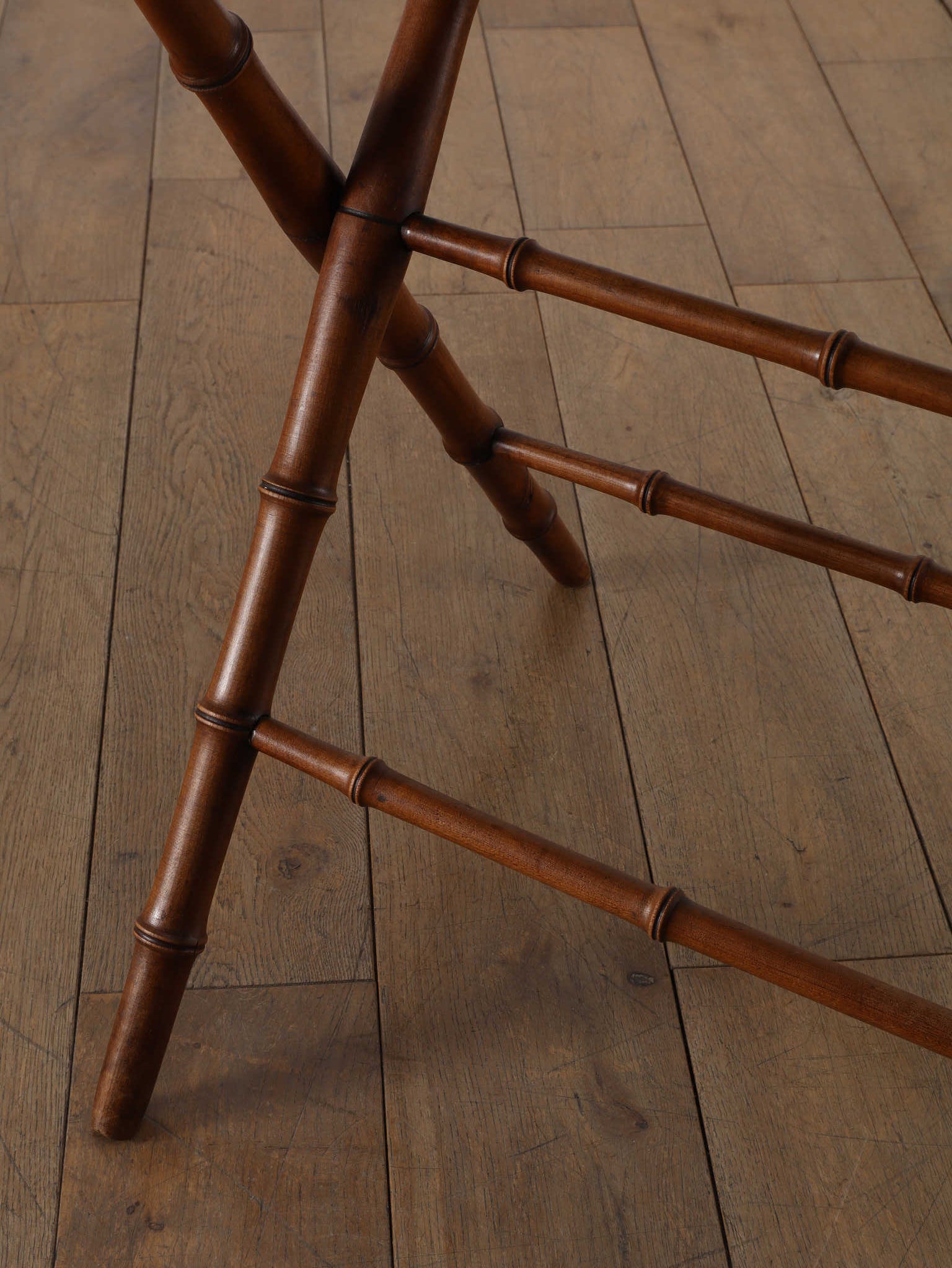 ファーバンブーフォールディングテーブル | ロイズ・アンティークス