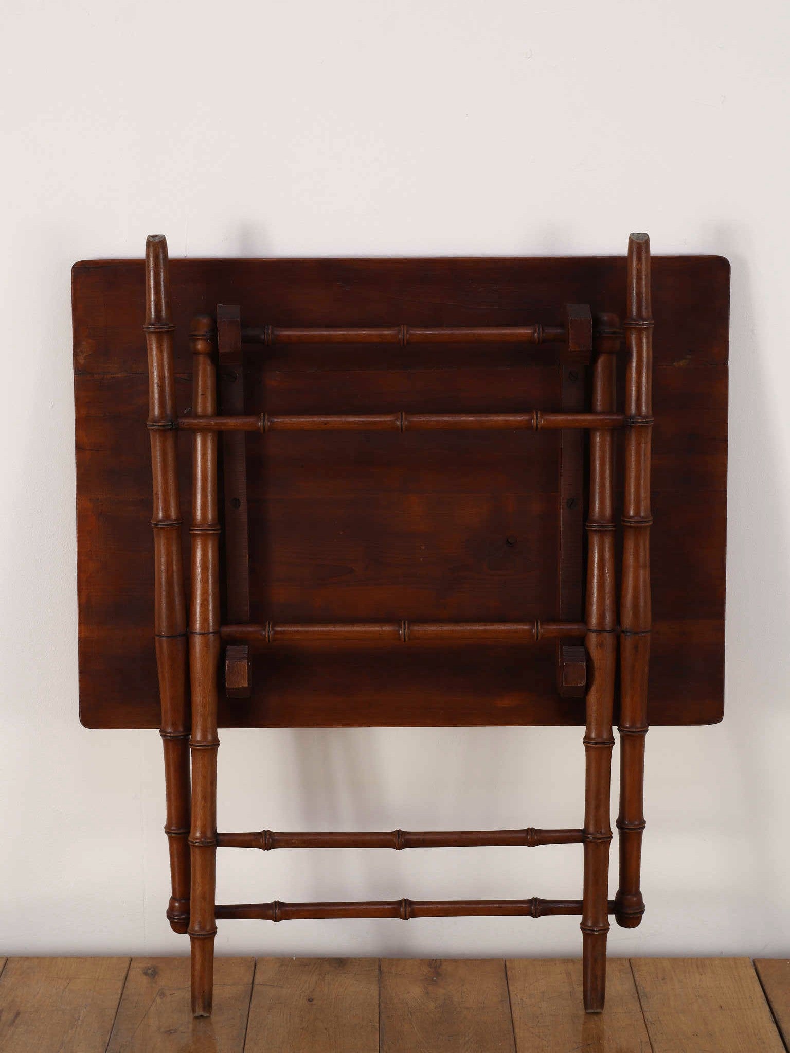 ファーバンブーフォールディングテーブル | ロイズ・アンティークス