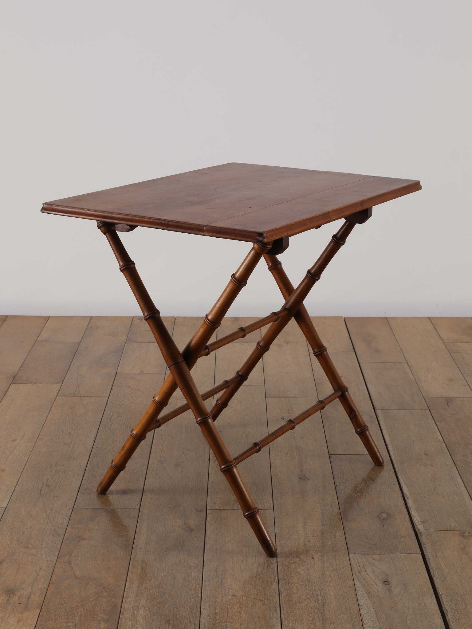 ファーバンブーフォールディングテーブル | ロイズ・アンティークス