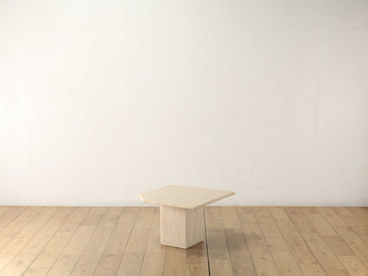 トラバーチンコーヒーテーブル