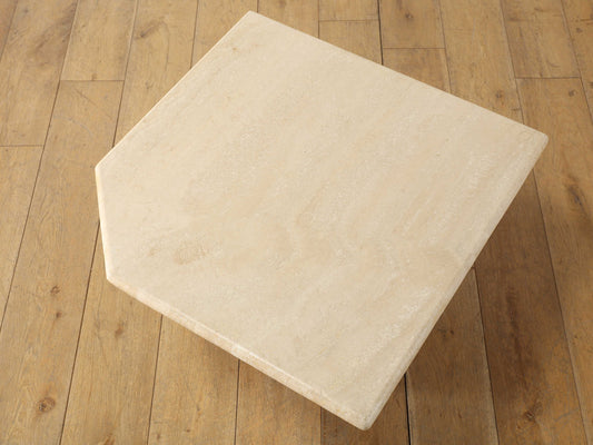 トラバーチンコーヒーテーブル