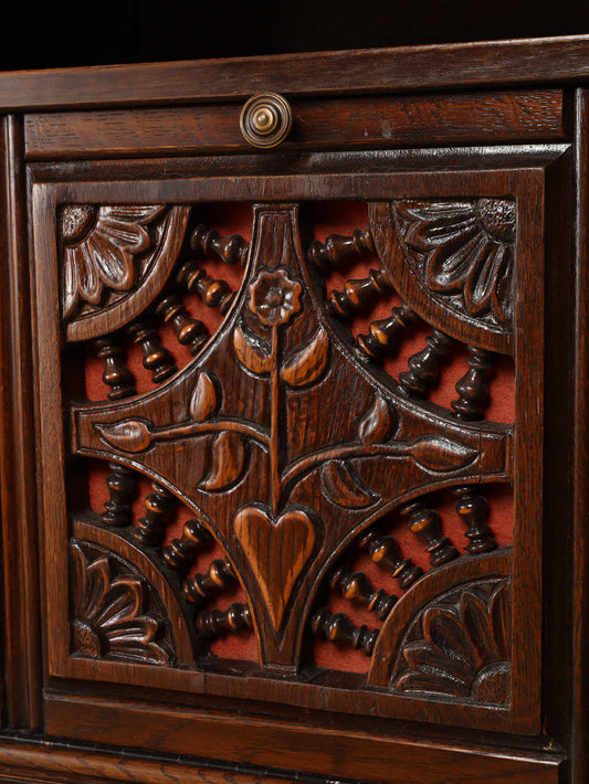 ベッドサイドキャビネット