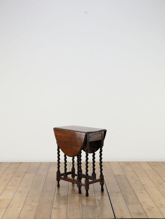 ゲートレッグテーブル