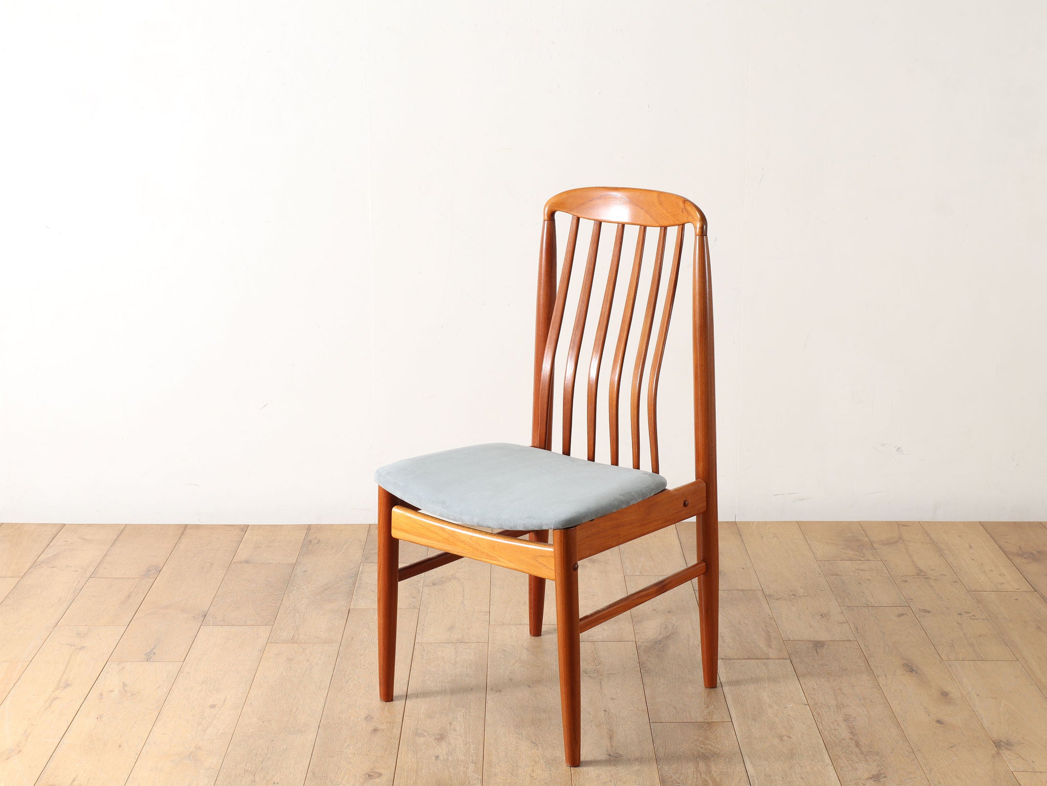 BENNY LINDEN ダイニングチェア | ロイズ・アンティークス