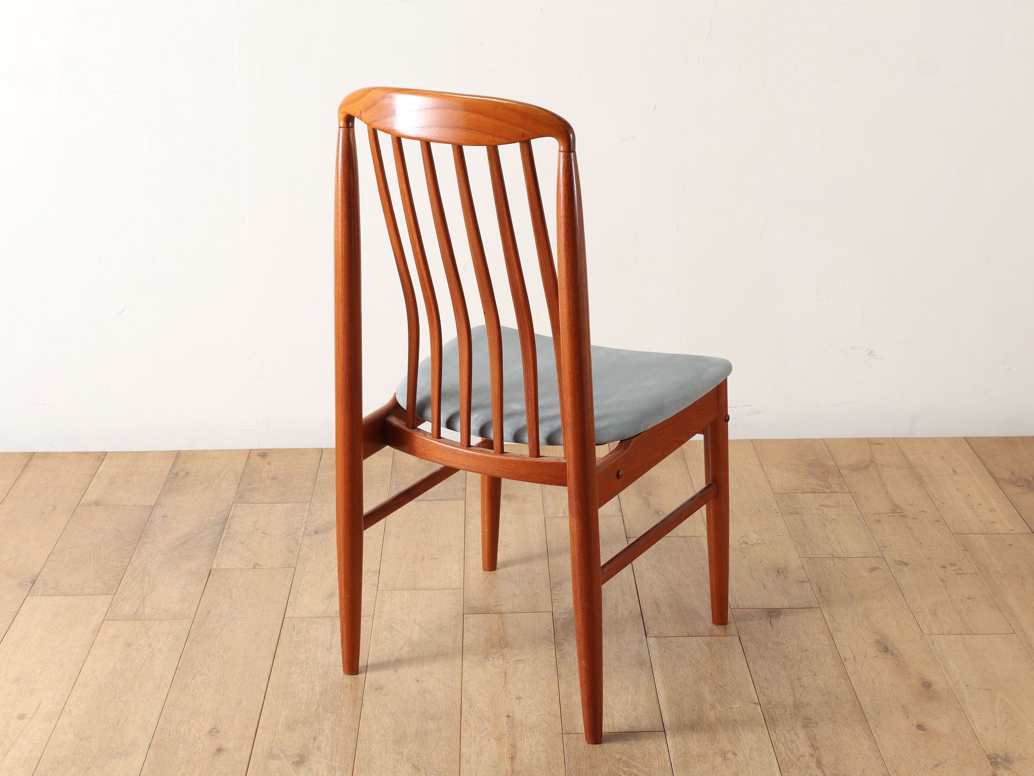 BENNY LINDEN ダイニングチェア | ロイズ・アンティークス