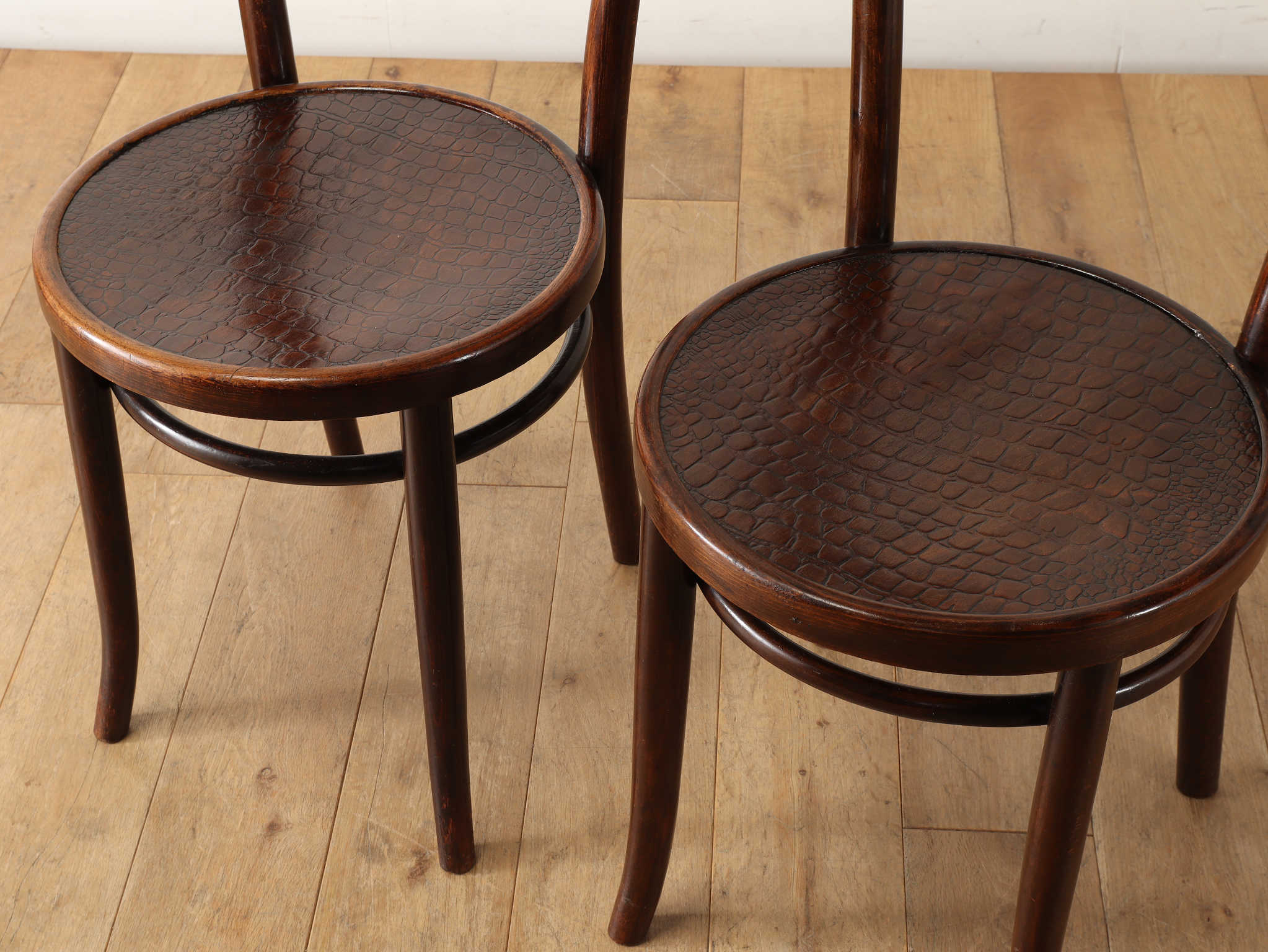 THONET ベントウッドチェア クロコ | ロイズ・アンティークス
