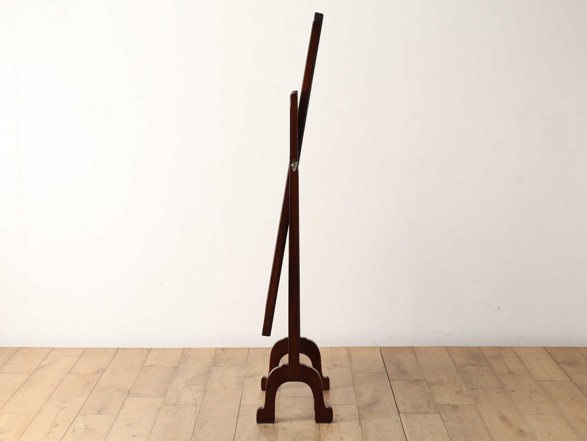 シュバルミラー | ロイズ・アンティークス | ヨーロッパのアンティーク