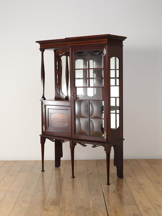 アールヌーヴォーディスプレイキャビネット