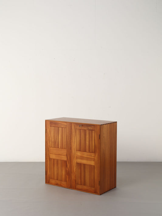 MOGENS KOCH キャビネット