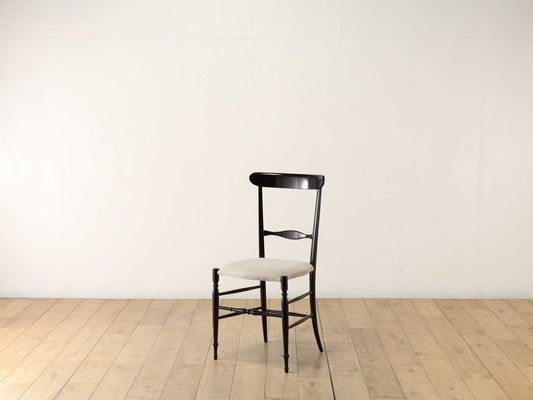 キアヴァリチェア